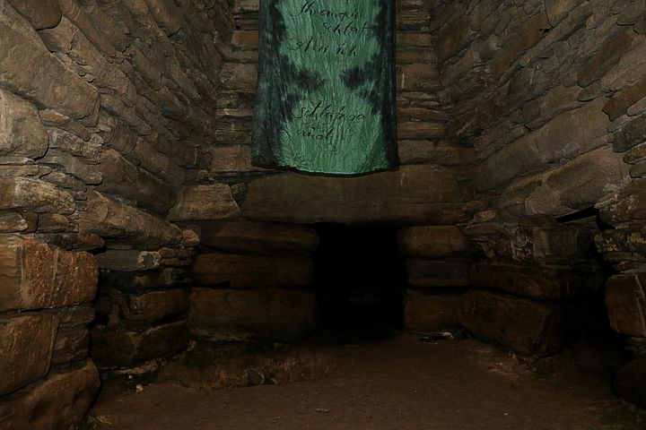 Neolithic tomb